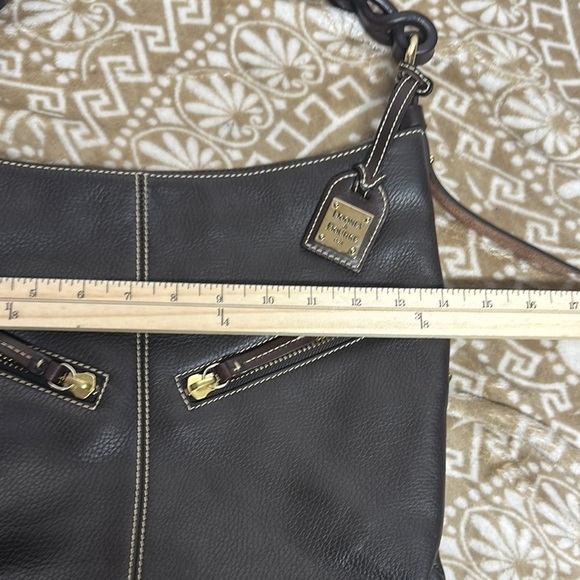 Dooney & Bourke Brown Leather Hobo Bag with Slouchy Design - Picture 11 of 16